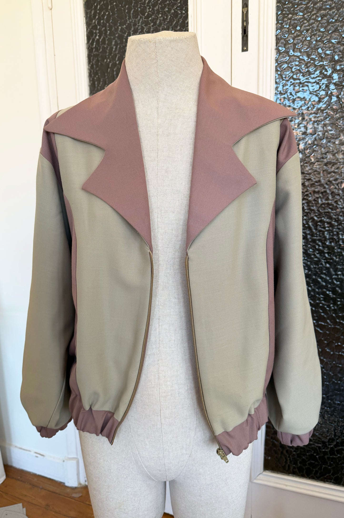 Chaqueta Bomber Synodic Rosa Antiguo