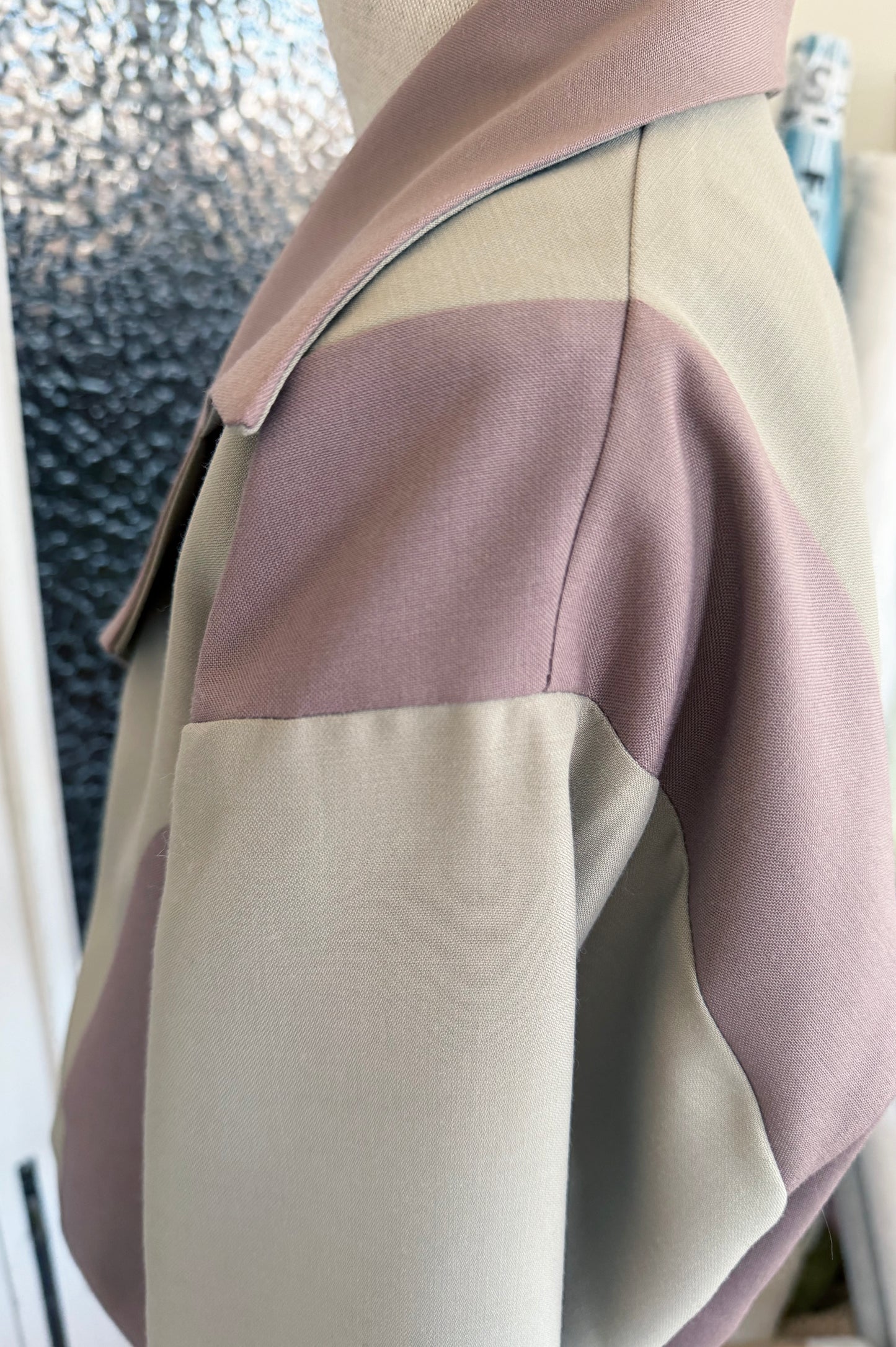 Chaqueta Bomber Synodic Rosa Antiguo